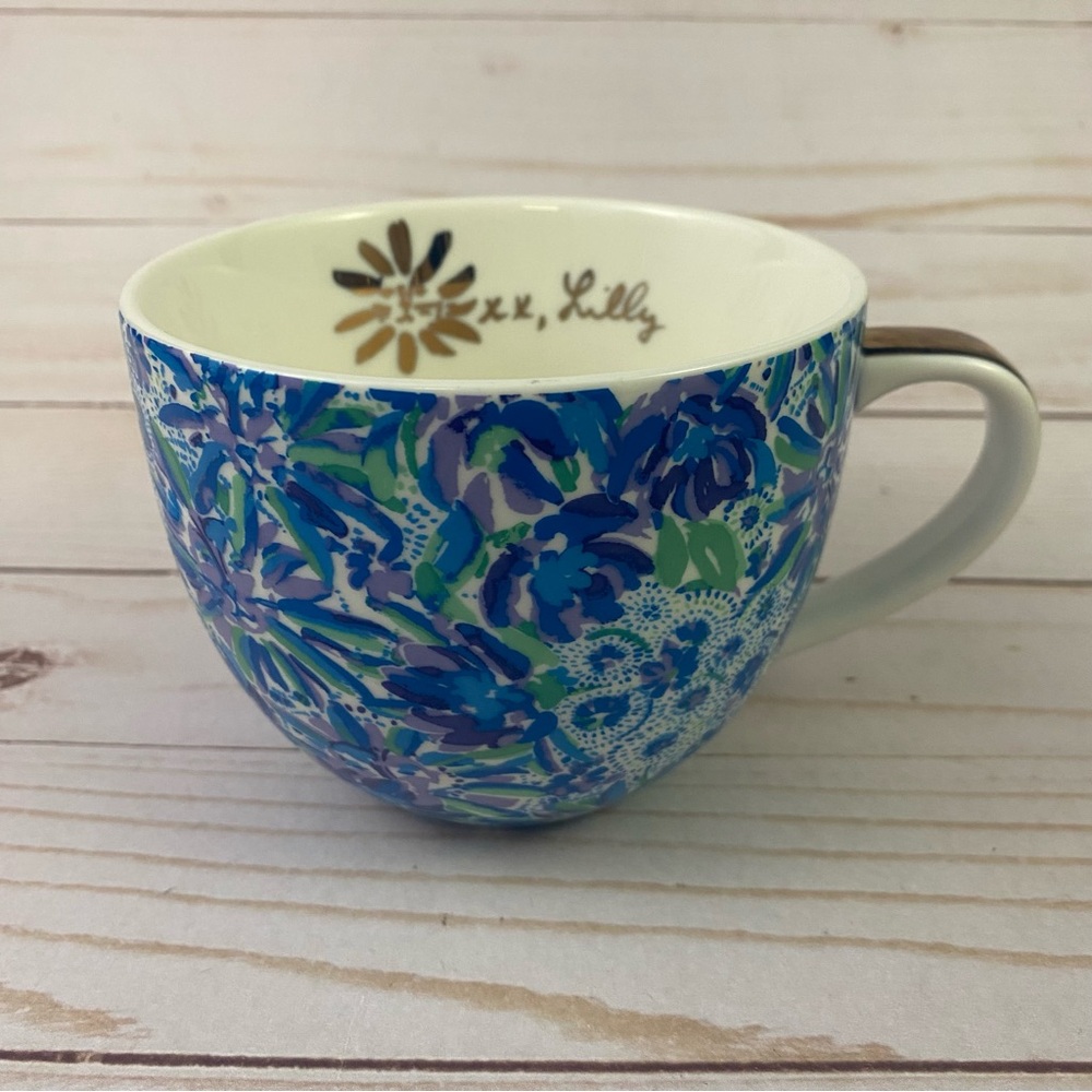 Lilly Pulitzer Ceramic Mugs Floral Design With Hidden Animal Face